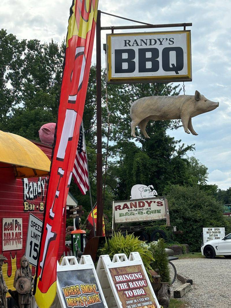 A Smokey Landmark In The Irish Hills