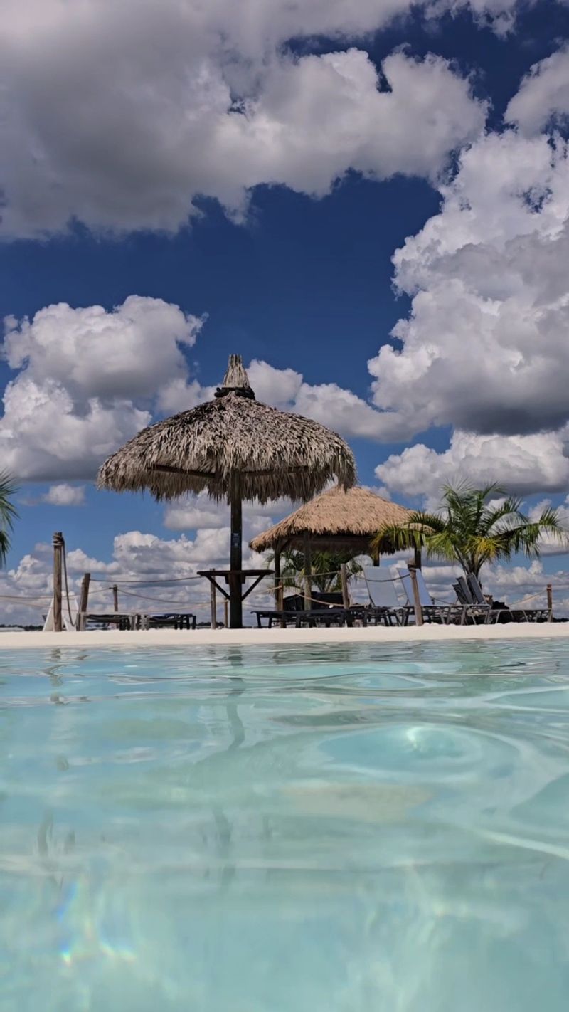 Find The Quiet Corners