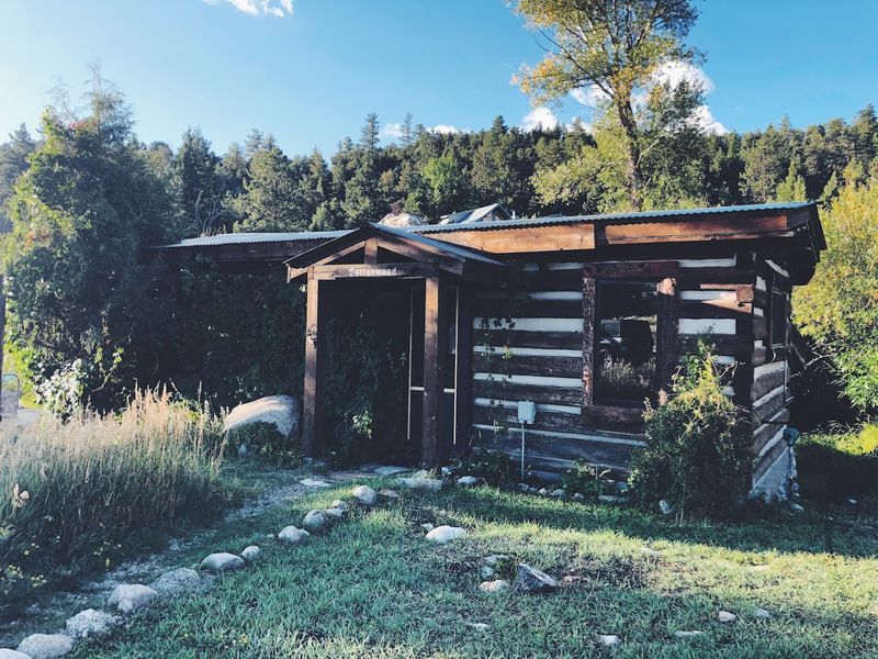 Arriving at the Cabins Feels Like a Scene You Planned Without Knowing It