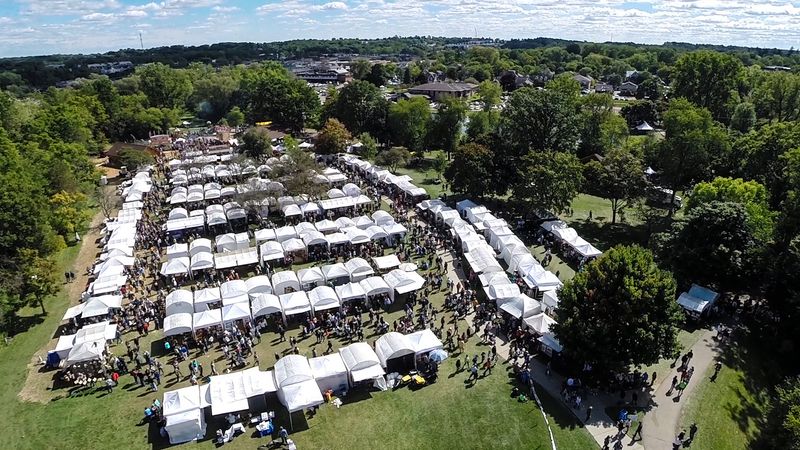 Art And Apples Festival