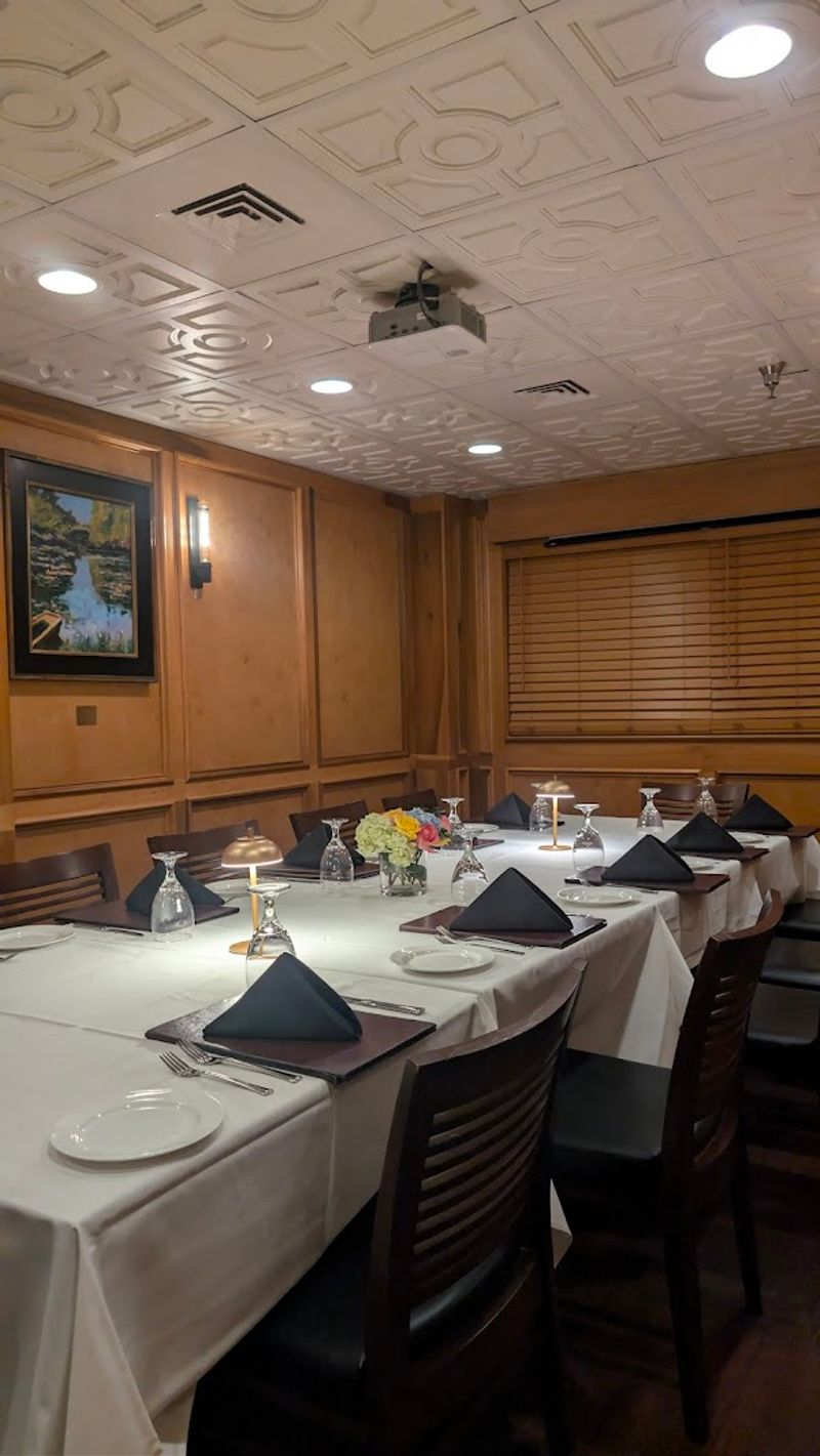 Arthur's Prime Steakhouse, Little Rock