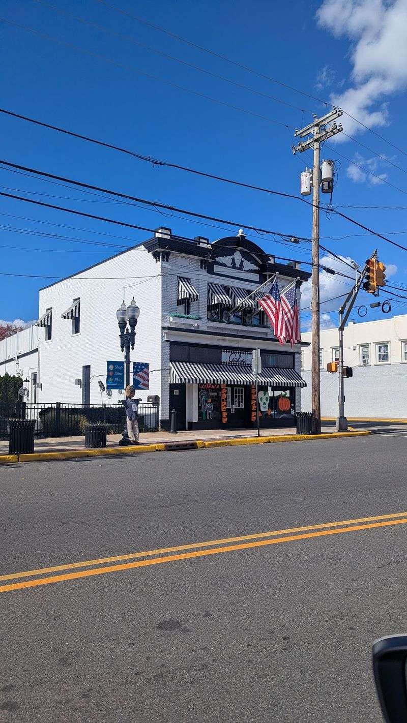 Arthur's Tavern