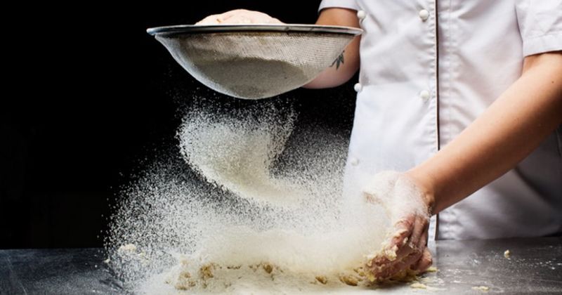 Brominated Flour in Baked Goods