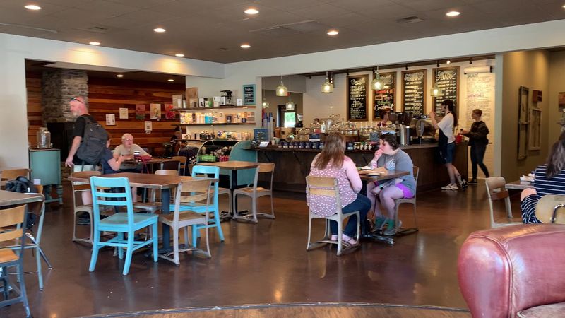 Artisan Coffee, Akron