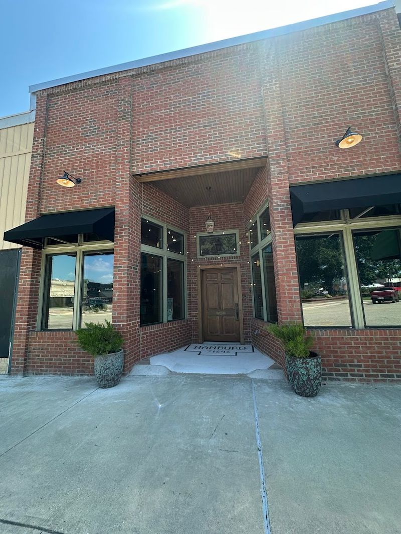 Slow Afternoons Beneath Oaks And Bandstand Lights