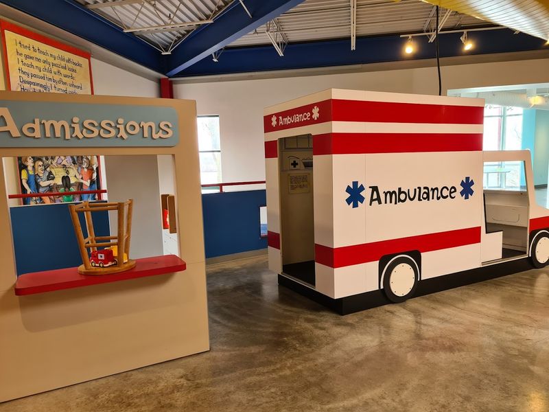 Science Stations That Make Experiments Feel Like Adventures