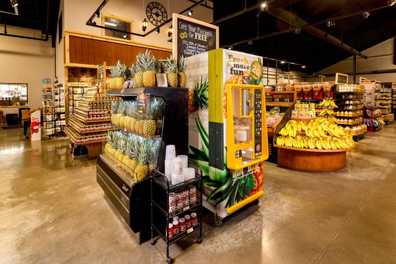 Troyer Market, Millersburg