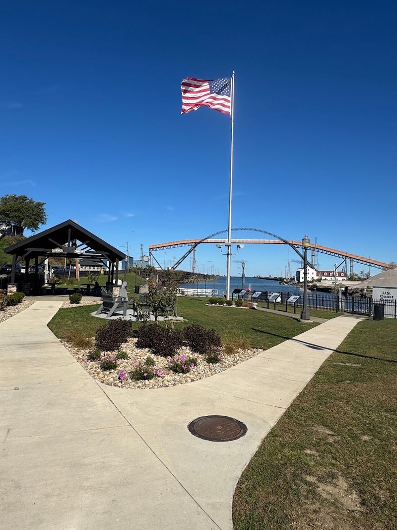 Ashtabula, Harbor District