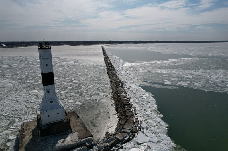 Conneaut West Breakwater Light Viewing Stop at Conneaut Township Park, Conneaut, OH