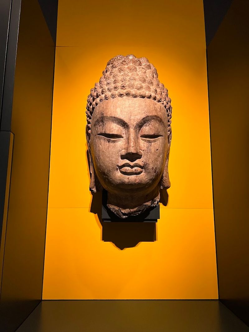 Asian Art Galleries That Offer A Perspective Most Visitors Do Not Expect