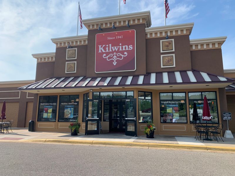 Plan Your Timing And Parking With Calm