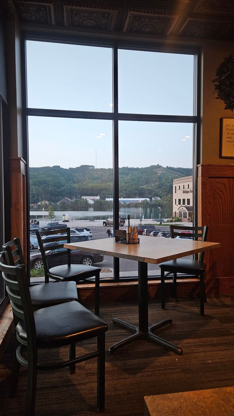 Ask For A Canal View