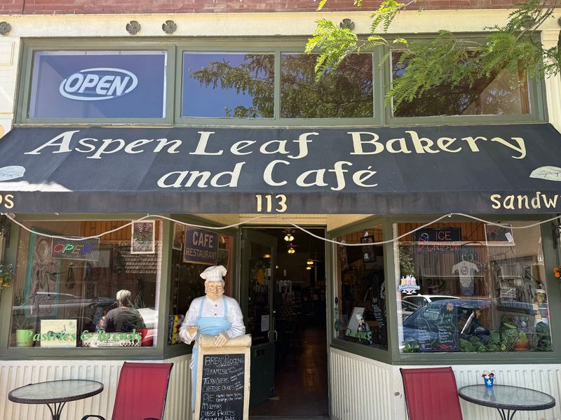 Aspen Leaf Bakery and Cafe