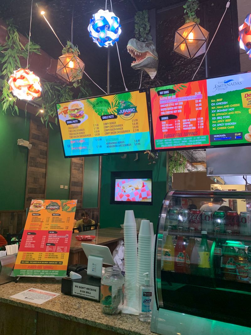 Jurassic Grill – Champaign