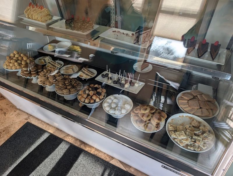 Shokolad Pastry & Cafe - Chicago