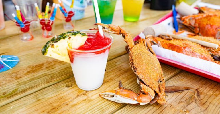 At This Maryland Wharf, Crab Cakes Are So Legendary They Define Chesapeake Flavor