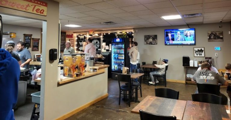 At This Pennsylvania BBQ Spot, The Crispy Pork Disappears Almost Daily