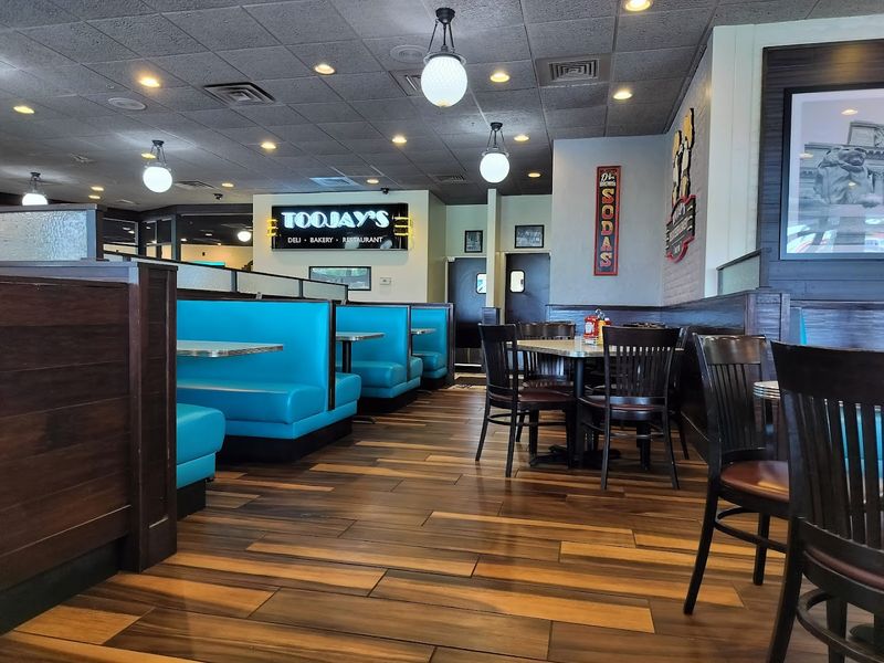 Atmosphere And Ambiance Inside The Restaurant