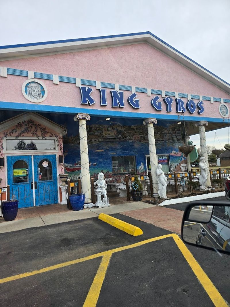 A TV-Famous Spot That Stayed True to Itself