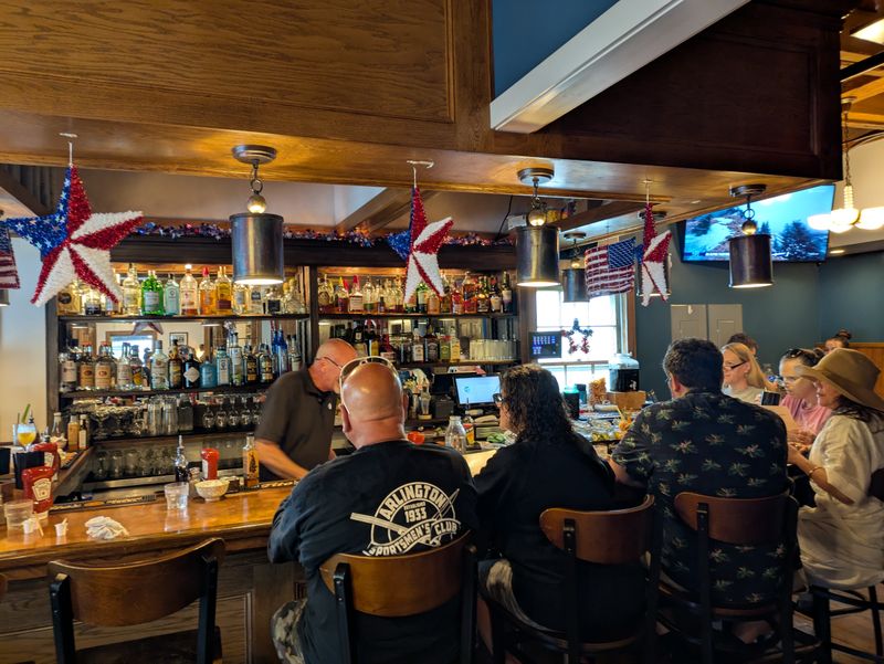 Weekend-Only Hours Create Destination Dining