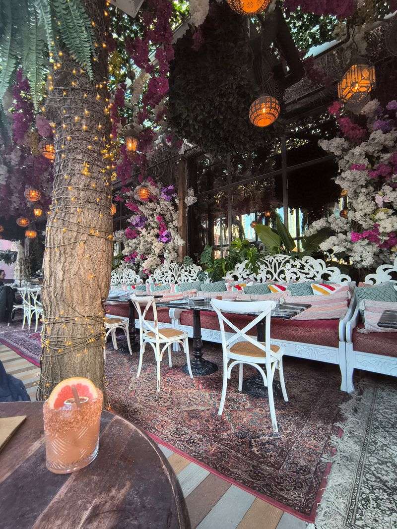 Flexible Hours That Accommodate Different Schedules