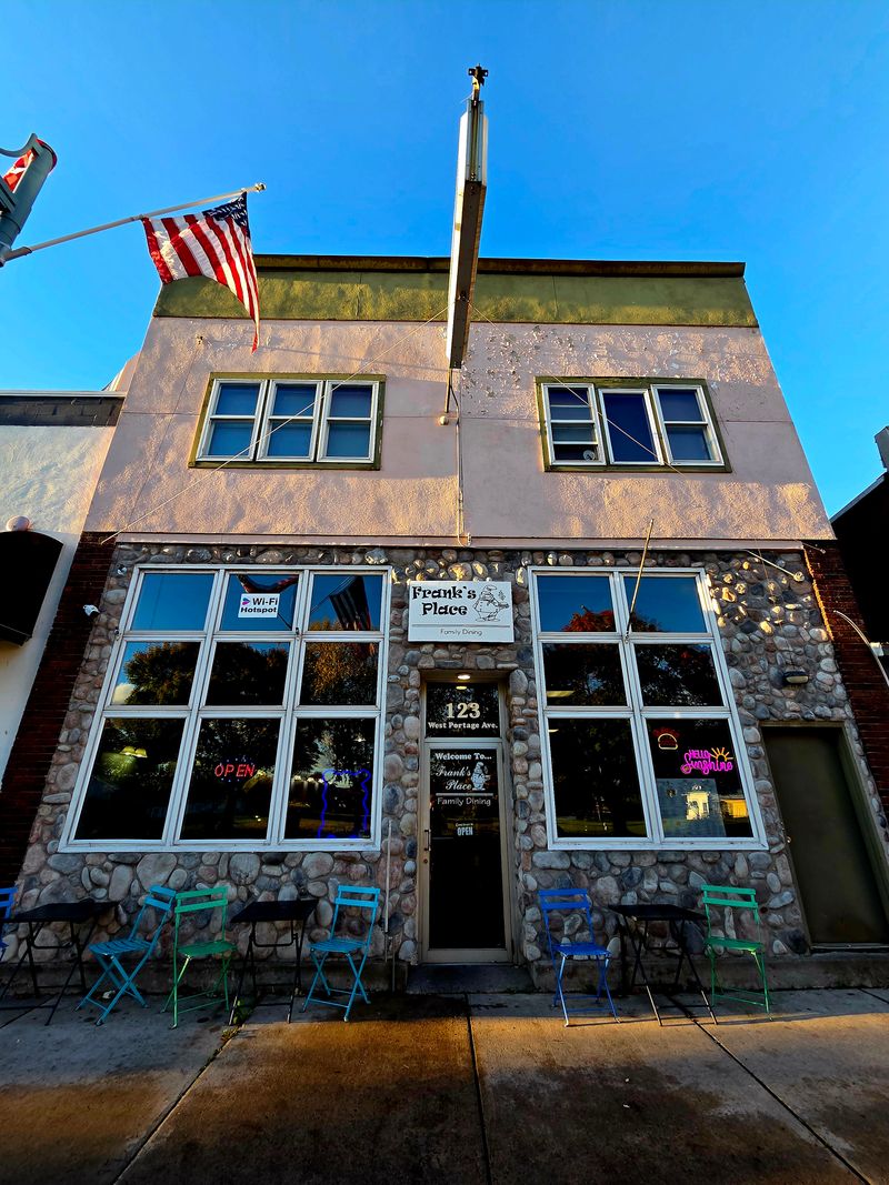 Frank's Place, Sault Ste. Marie