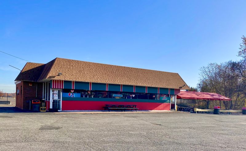 Augie & Ray's Drive-In