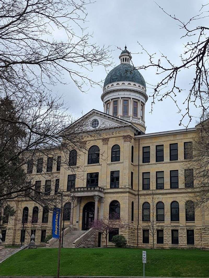 Augustana College, Rock Island