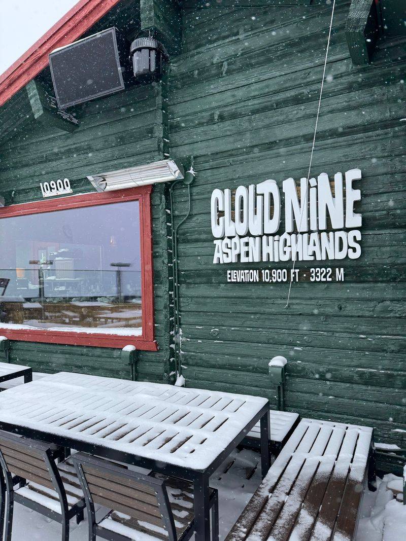 Cloud Nine Alpine Bistro