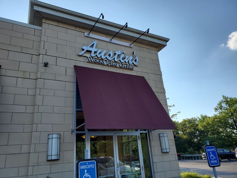 Austin's Wood Fire Grille, Brecksville