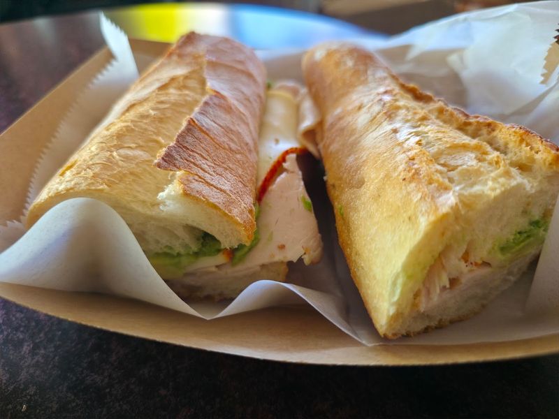 Freshly Baked Baguettes That Redefine Sandwich Lunch