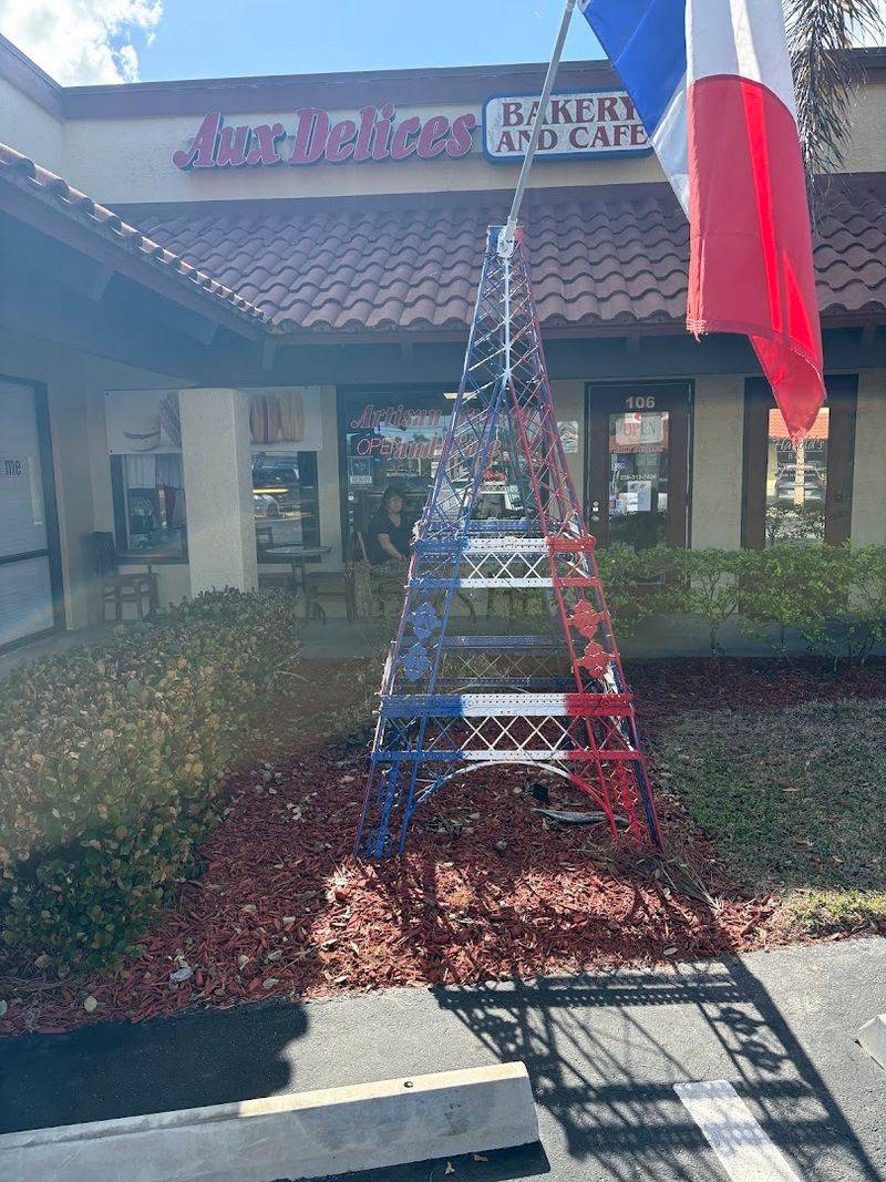 Aux Delices, Fort Myers