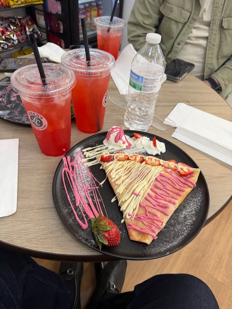 Layan's Crepes and More, Cincinnati