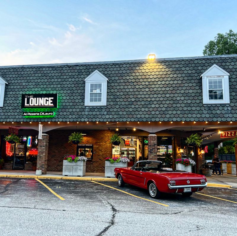 Pizzeria DiLauro – Chagrin Falls