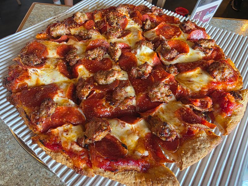 Benny's Pizza Pub & Patio