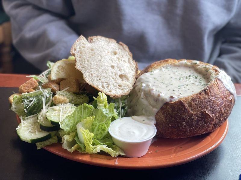 Award-Winning Clam Chowder, White Or Red