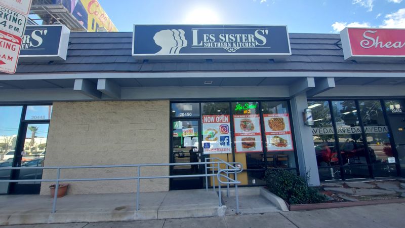 Les Sisters' Southern Kitchen