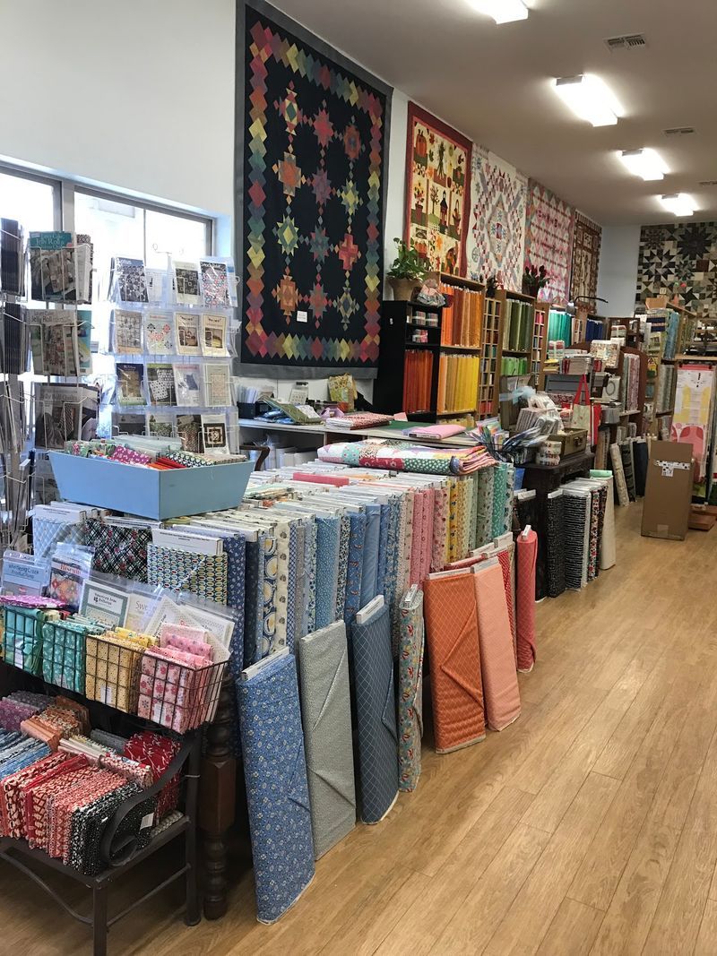 B&B Quilting And Gifts, Buda