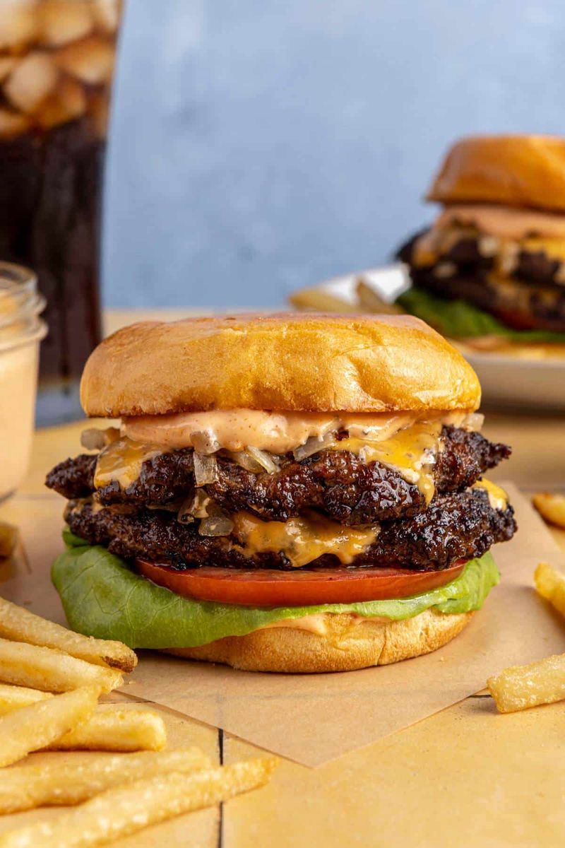 BEST: Smashburger's Classic Smash Technique Triumphs
