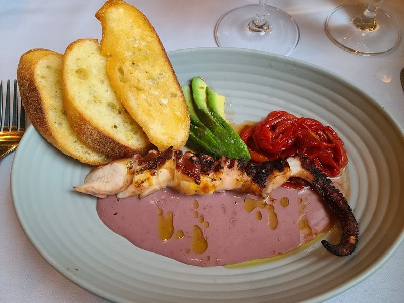 Peruvian Bread and Butter Sets the Tone Immediately