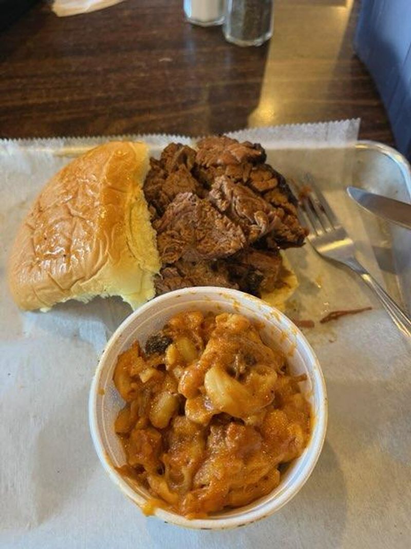 Pulled Pork That Saves The Day