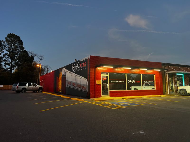 KnightFire BBQ — Searcy