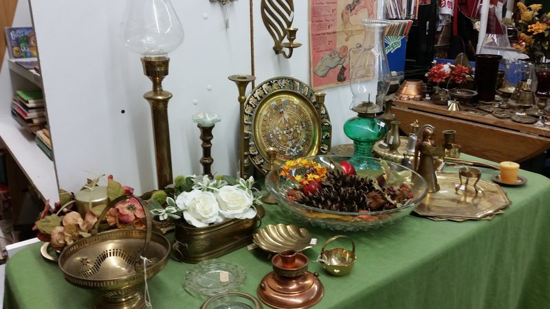 The Budget Shop, McLeansboro, Illinois