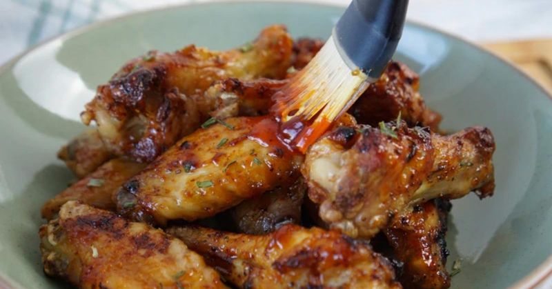 Honey-Sriracha Grilled Chicken Wings