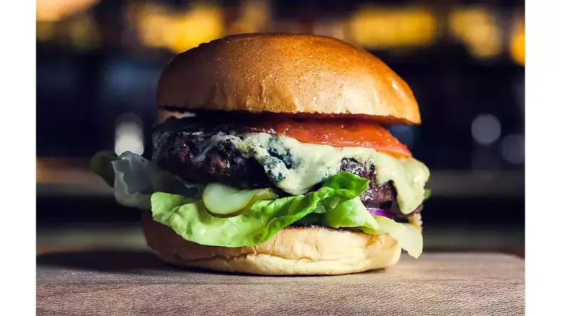 Hundred Burgers' Artisanal Creation: The Spanish Champion