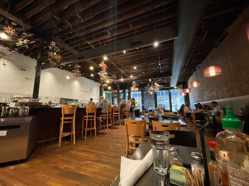 Sleepy Bee Cafe, Cincinnati