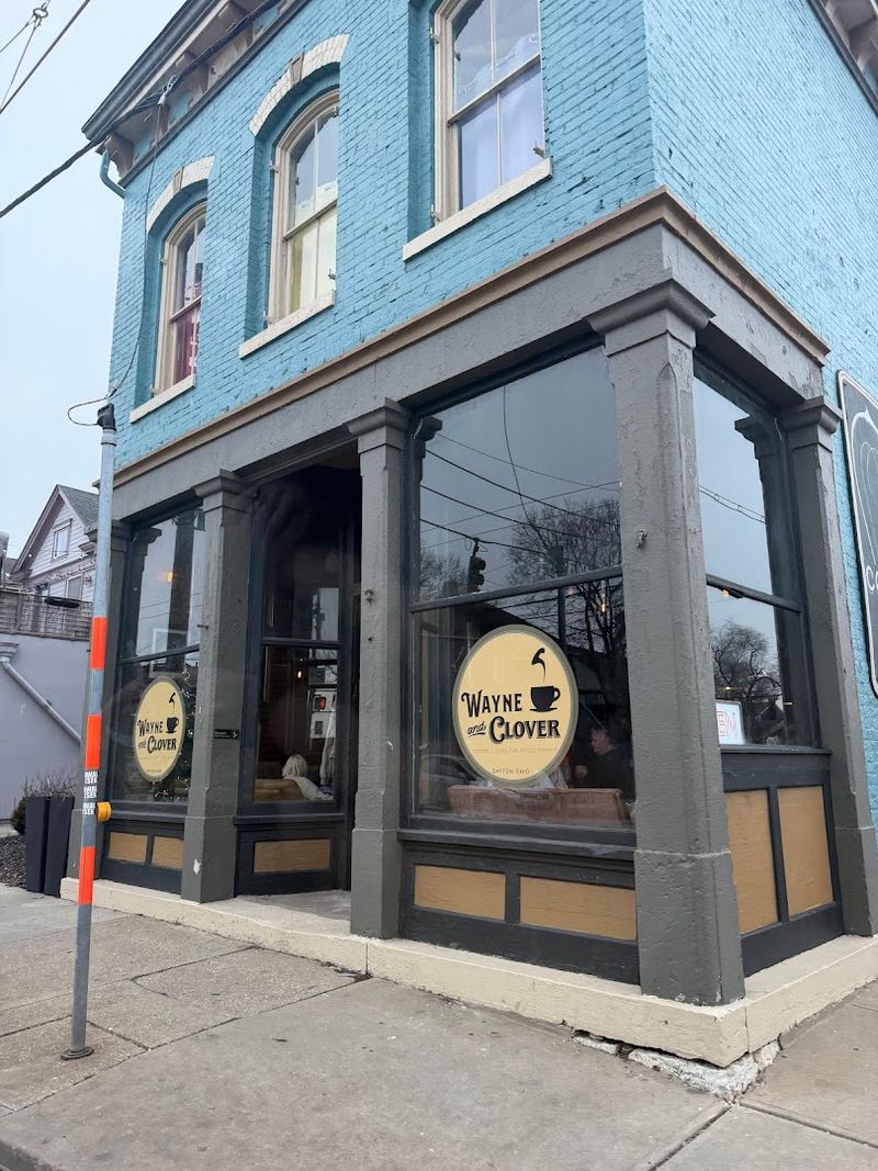 Wayne & Clover Coffee Shop, Dayton