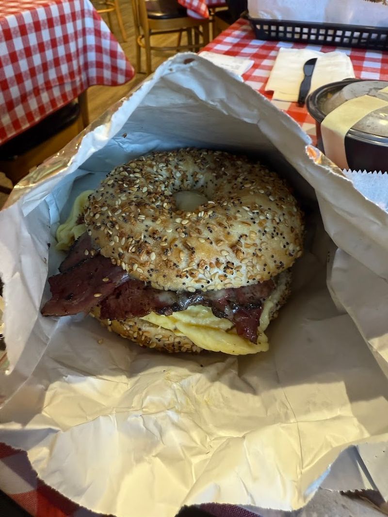 Bagels And Breakfast Options 