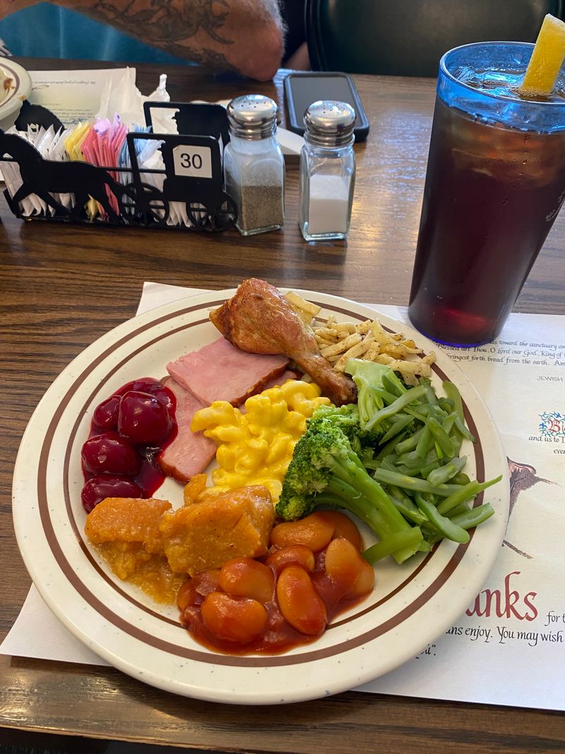 Macaroni Salad That Disappears Fast