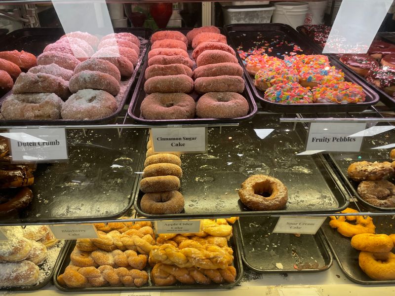 Donut Shop That Redefines Fresh